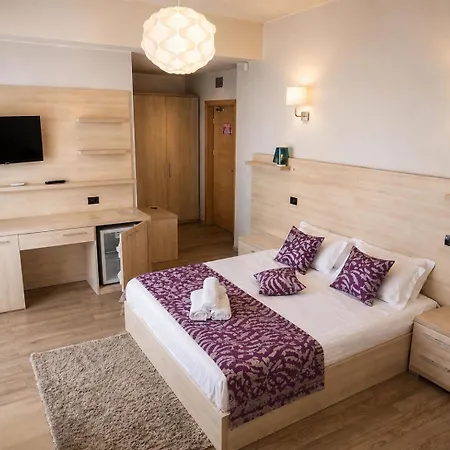Hf - Mamaia Nord Otel 3*